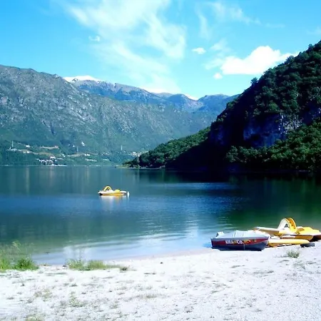 — Pool — Idro Holiday home *