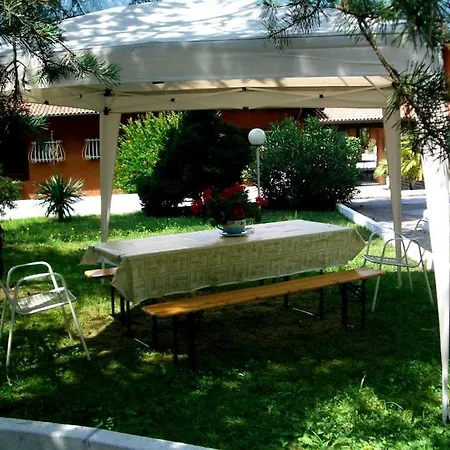 Holiday home — Pool — Idro *
